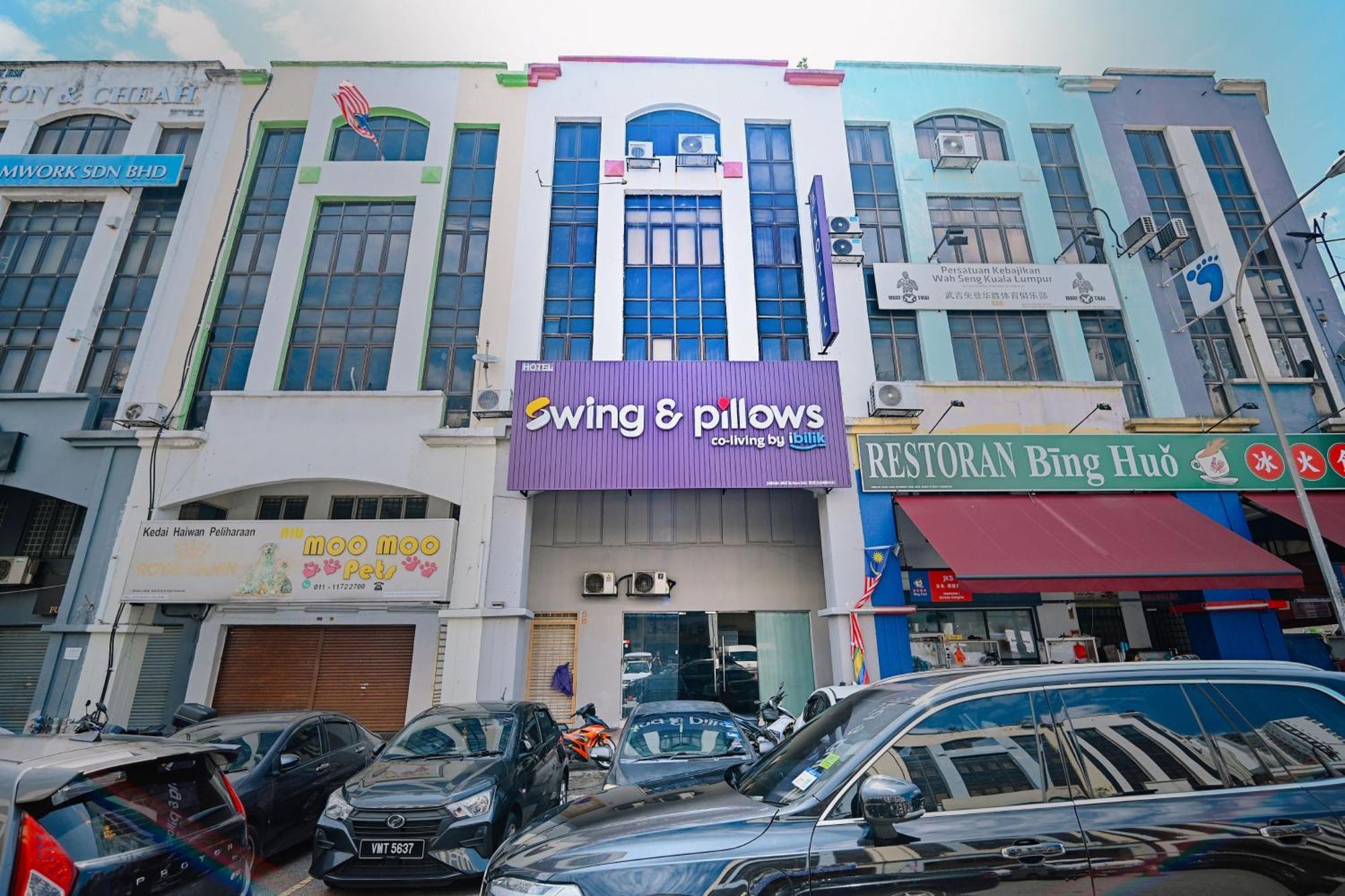 Swing & Pillows - Kl Kuchai Lama Kuala Lumpur Exterior photo